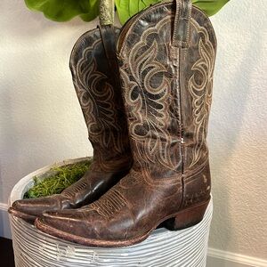 Shyanne Womens Loretta Western Snip Toe Boots